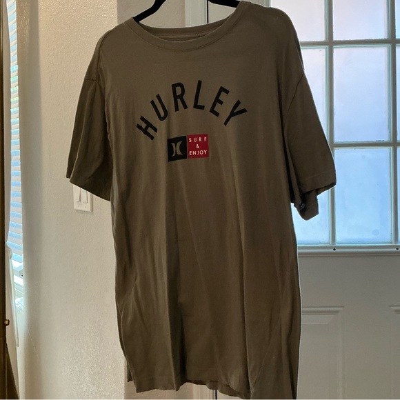 Hurley Other - HP2💫 NWOT Men’s Hurley Logo Tee